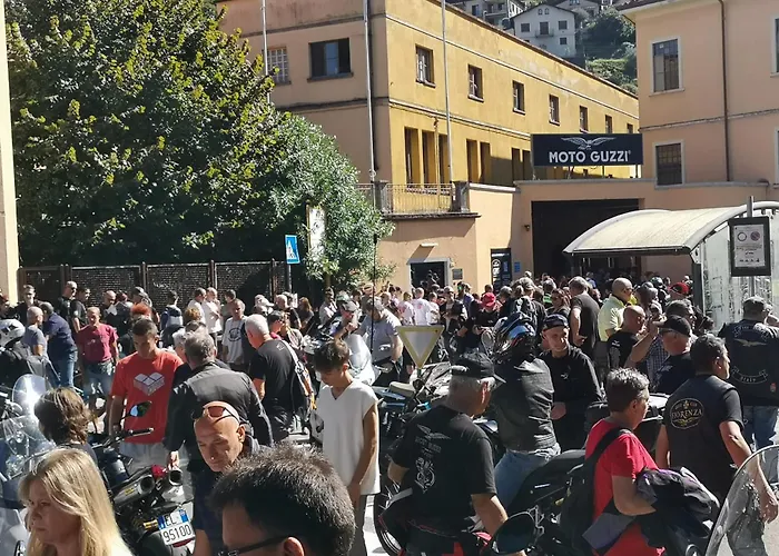 A Due Passi Dal *